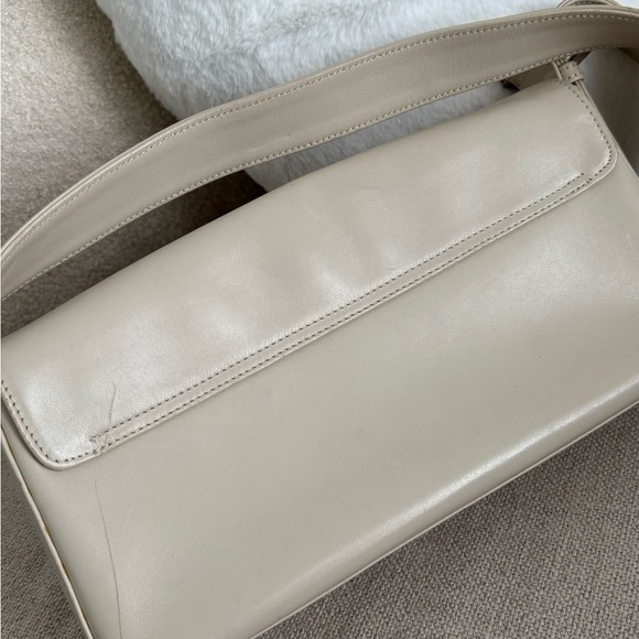 Vintage Holt Renfrew Bag - Picture 6 of 9